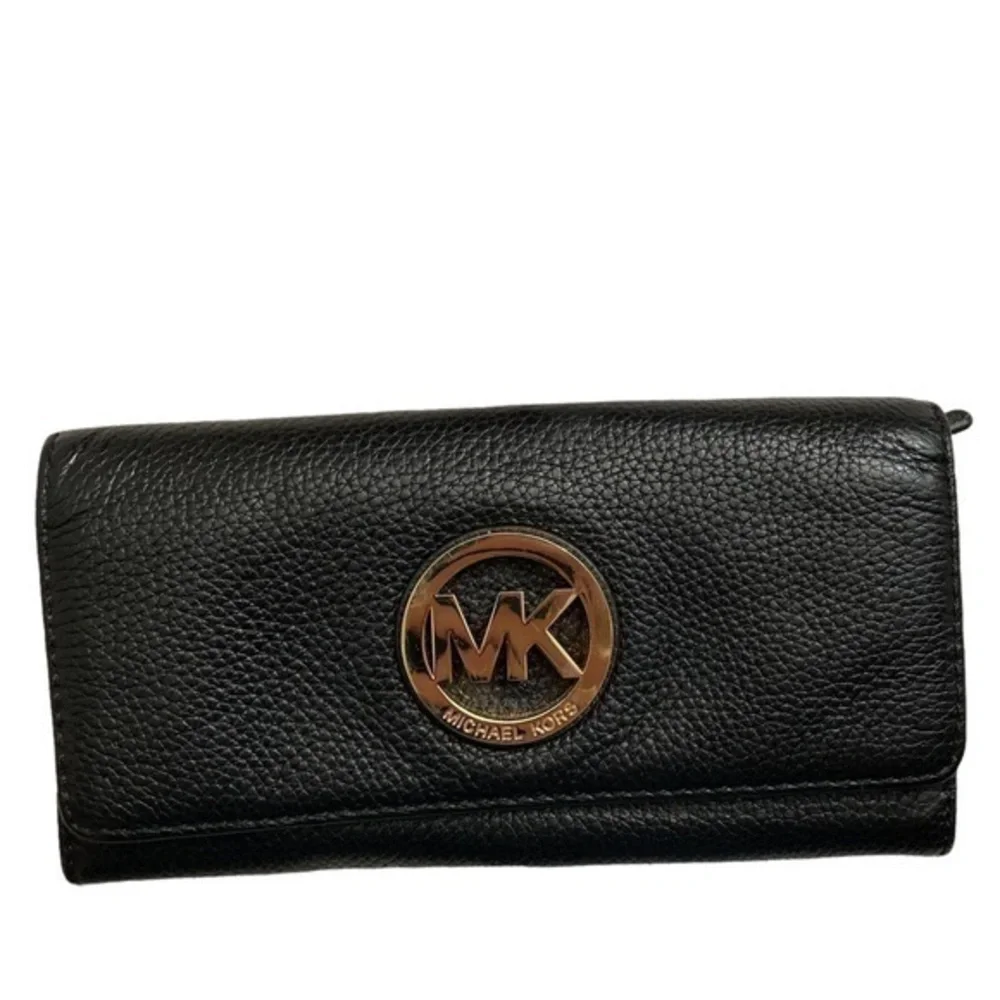 Michael kors black leather logo wallet